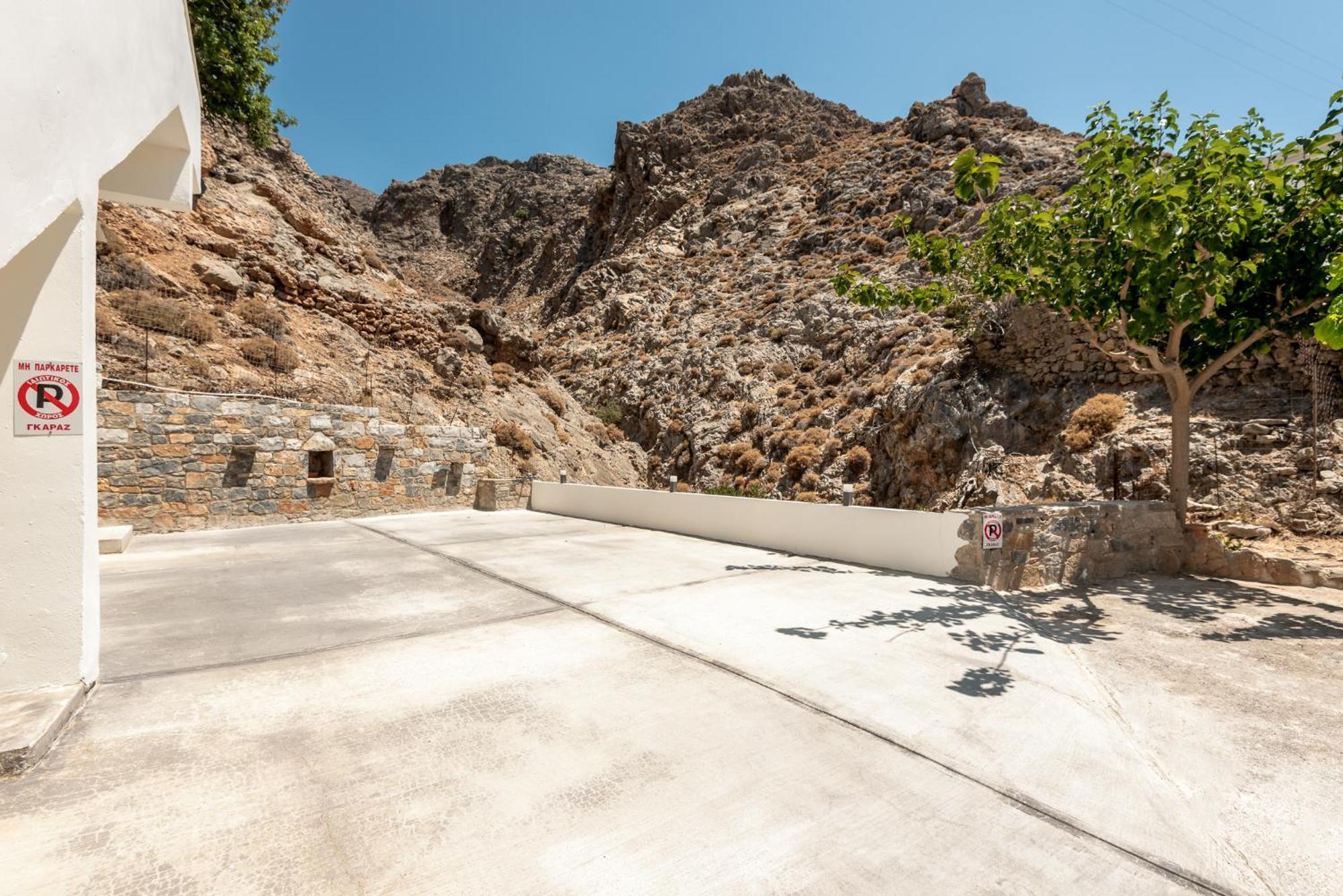 Cavros Residence ,In Chora Sfakion 'Construction 2024' Luaran gambar